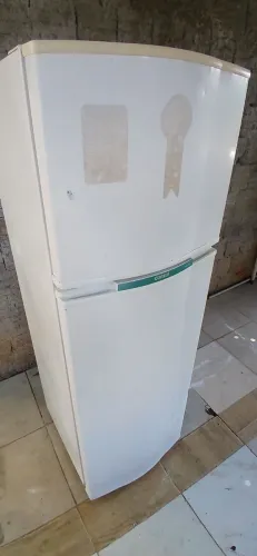 GELADEIRA CONSUL FROSFRE FUNCIONA PERFEITAMENTE