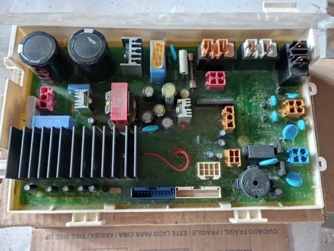 Placa de força principal lava e seca Usada,  6870EC9274A  LG WD14312RD 127 volts 