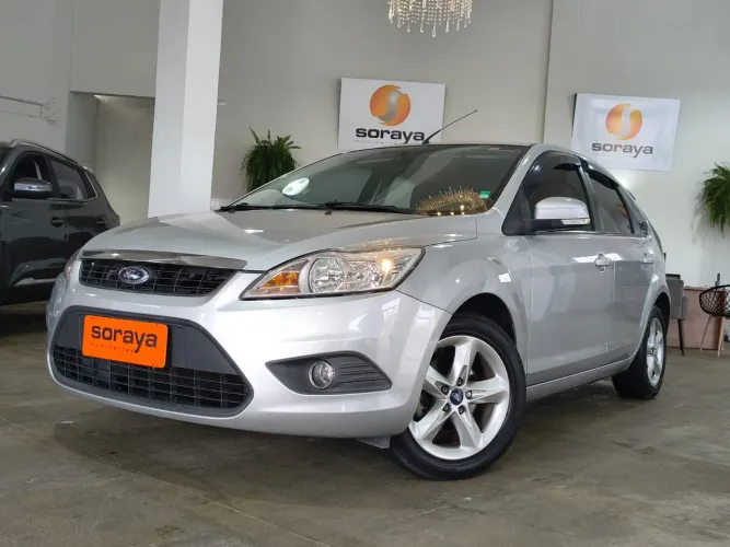 Ford Focus 1.6 S/se/se Plus Flex 8v/16v 5P 2013