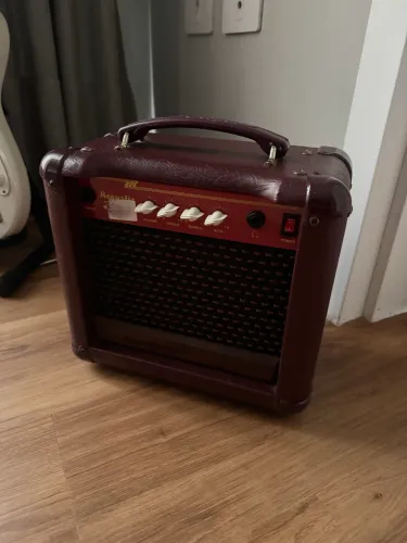 Amplificador meteor acoustic V10