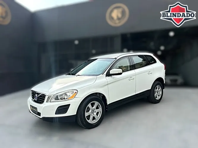 Volvo XC-60 XC 60 T-5 Dynamic 2.0 FWD Turbo Gasolina 4P AUT 2013