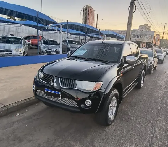 Mitsubishi L200 Triton HPE 3.2 CD TB Int.diesel AUT 2008