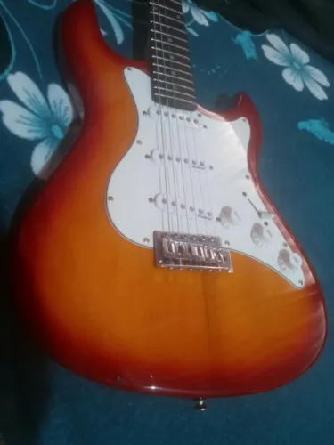Guitarra strinberg sts 100