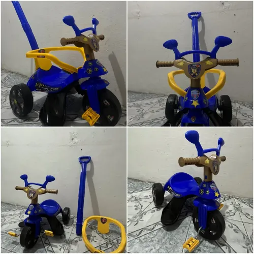 Triciclo infantil