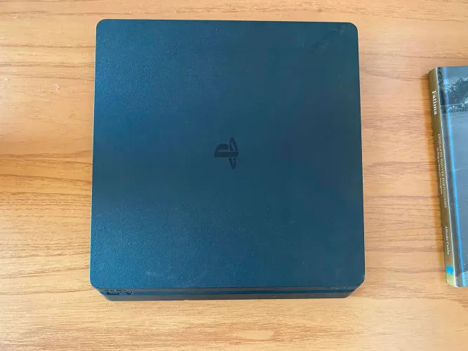 Playstation 4 sim 500gb