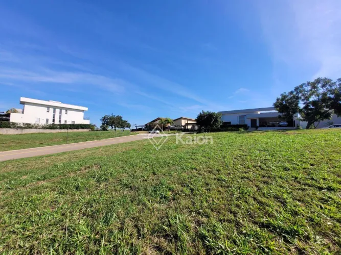 Terreno à venda no Condomínio Campos de Santo Antônio 2 em Itu/SP