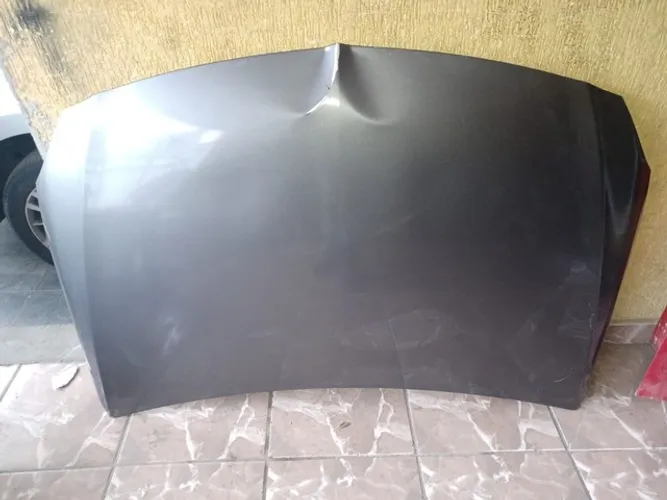 Capô Mercedes A200 2019  (Detalhe )