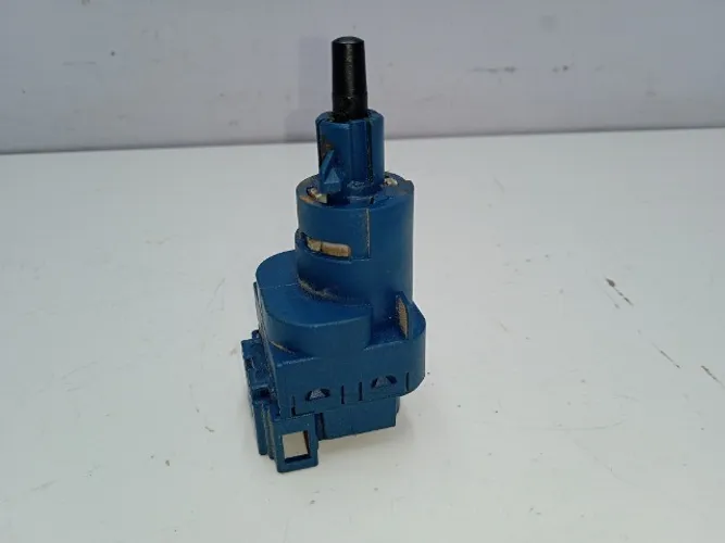 4783 Interruptor Embreagem Volkswagen Amarok Golf Up Polo Parati