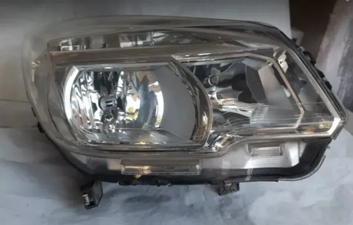Farol S10 2013 2014 2015 lado direito passageiro
