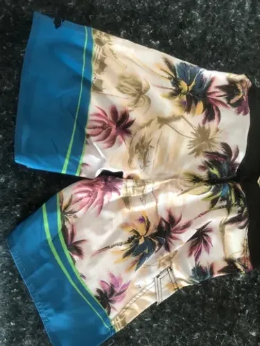 Bermuda surfista Mormai 34
