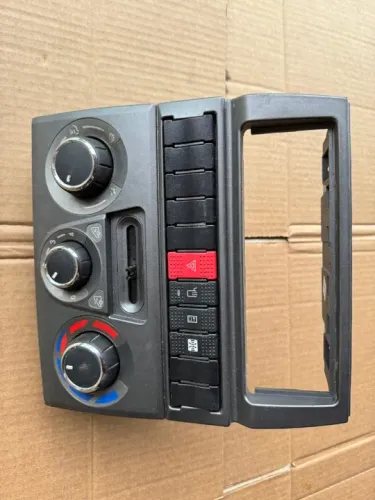 moldura/comando ventilaçao iveco daily city 30s13 original