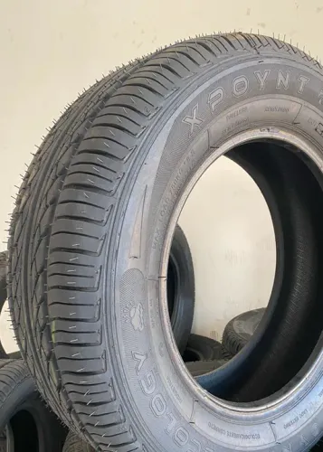 Pneu de Tucson 235/60/16 top AG
