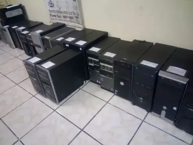 Lote 10 Computadores Dual Core Vários Modelos 2Gb DDR 2 HD 80 ou Mais