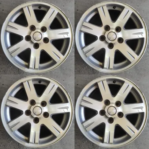 RODA 17 JEEP ORIGINAL