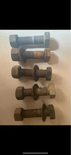 Anilhas e parafusos de porticos