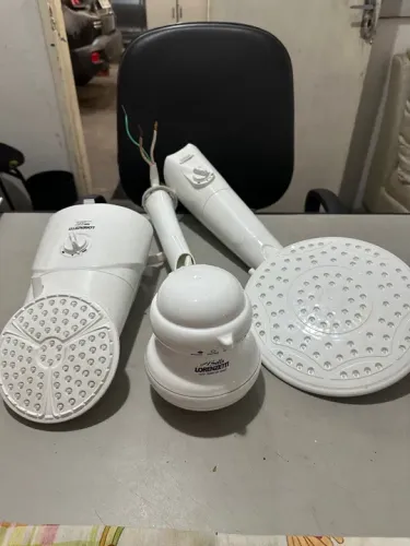 Chuveiros 110 v os 3 por 250,00