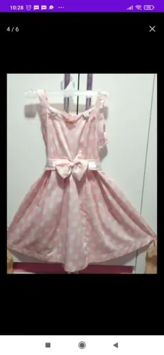 Vestido de cetim 7 anos