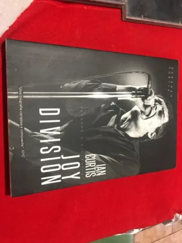 Livro Joy Division - Ian Curtis