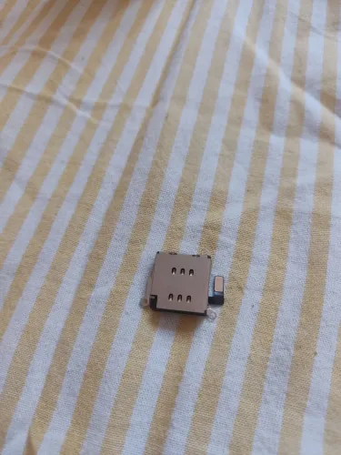 Slot de chip iPhone 11