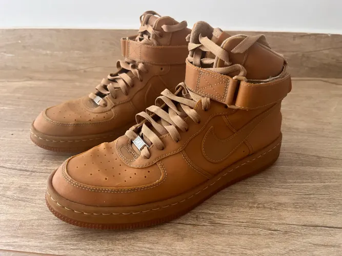 Tênis Nike ORIGINAL Air force 1 numero 39.5