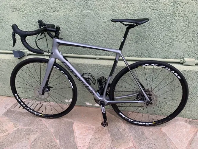 TROCO POR MOTO - Bicicleta Speed Cannondale Synapses Carbono