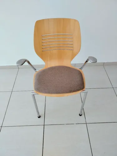 Cadeira de escritório marca Insid