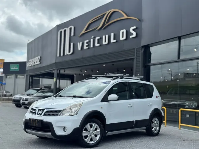 Nissan Livina X-gear Sl/X-gear 1.8 Flex F. Aut. 2013