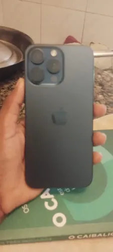 Vende-se um iPhone 15 Pro Max 256 giga