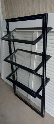 Janela Basculante de Alumínio Preto/0,64×1,17