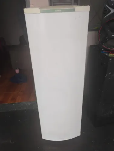 Geladeira Consul 580,00 entrego ou pode retirar