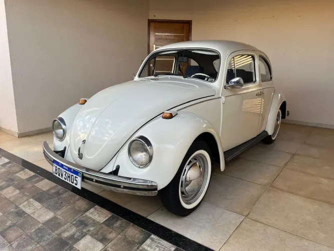 FUSCA 1300 COM DIREÇAO  ELETRICA  1971