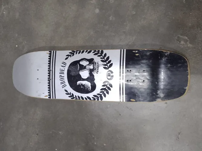 Deck drop dead estilo old School 