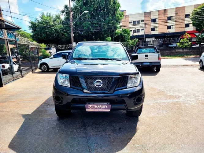 Nissan Frontier S CD 4X4 2.5 TB Diesel 2015