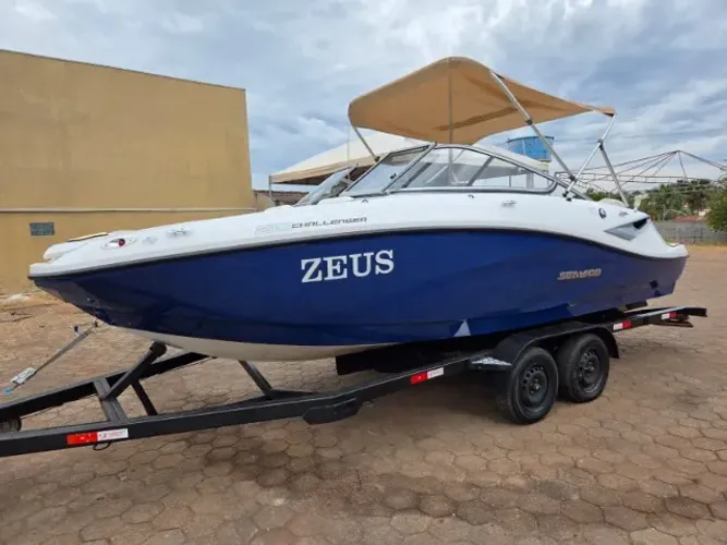 JETBOAT CHALLENGER210 SEADOO JET BOAT