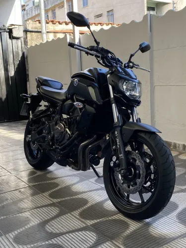 MT07 PRETA 2022 ABS 14.400KM 