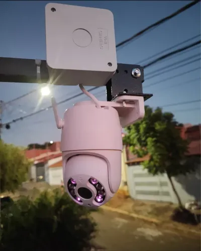 Câmera de Segurança Externa PTZ - Visão Noturna vigilância garantida 