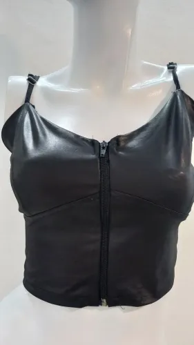 Estop feminina