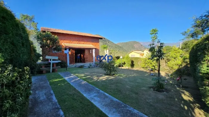 Casa em Condomínio para Venda, Del Paraíso Residencial, na cidade de Teresópolis / RJ.