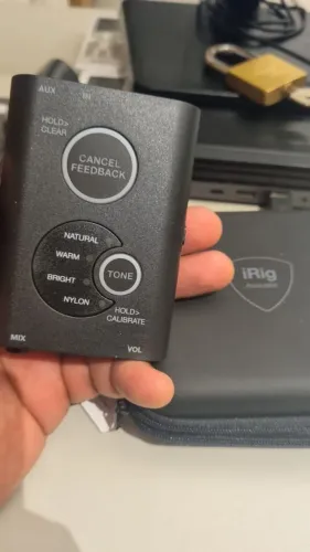 iRig Acoustic Stage - Pré-amplificador para violão