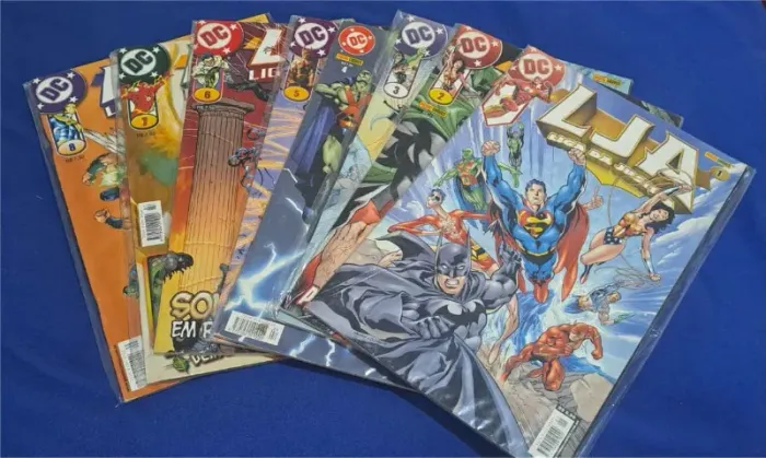 Liga da Justiça 1-69