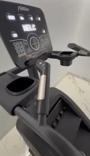 Venda de simulador de escada importado