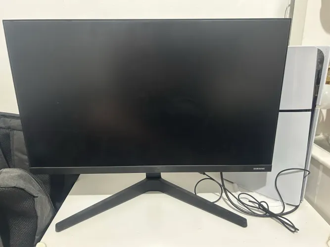 Monitor Samsung 24 polegadas, usado poucas vezes
