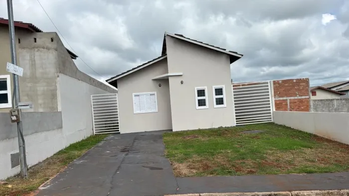 Venda - Casa nova - Condomínio imperial - Trindade