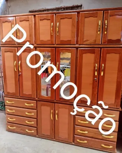 Guarda roupa casal Madeira Maciça - Novo 6 portas