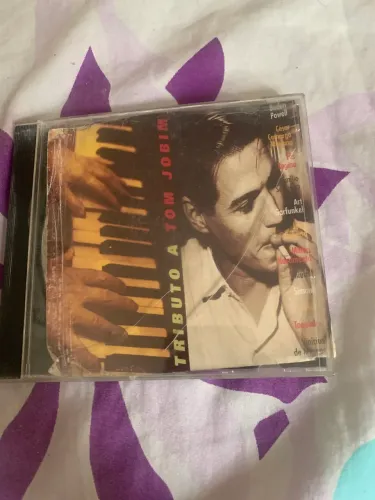 Cd tributo a tom Jobim