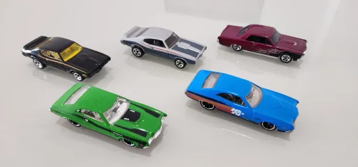 Coleção Gran Torino/Pontiac - Hotwheels 1:64
