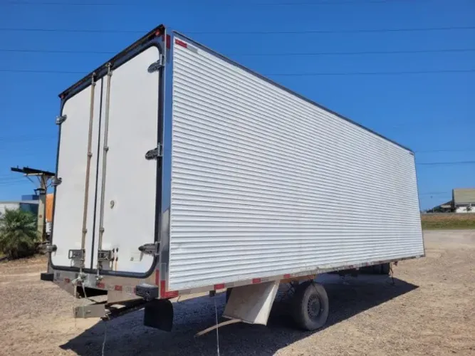 Baú Frigorifico Gancheiro (Cod.: 686)