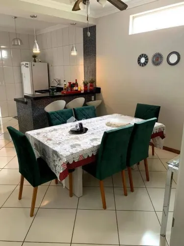 Excelente Oportunidade: Casa à Venda no Bairro Retiro com 4 quartos sendo 1 suíte, terraço