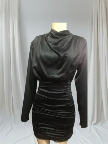 Vestido Preto Elegante