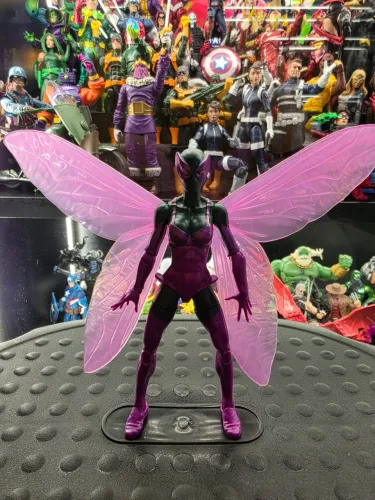 Marvel Legends Besouro Homem-Aranha